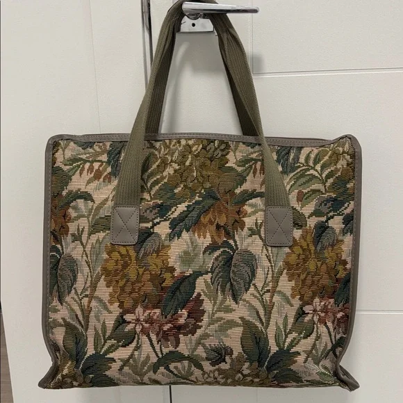 Vintage Diane Von Furstenburg weekender bag floral tapestry shoulder bag - Picture 3 of 17